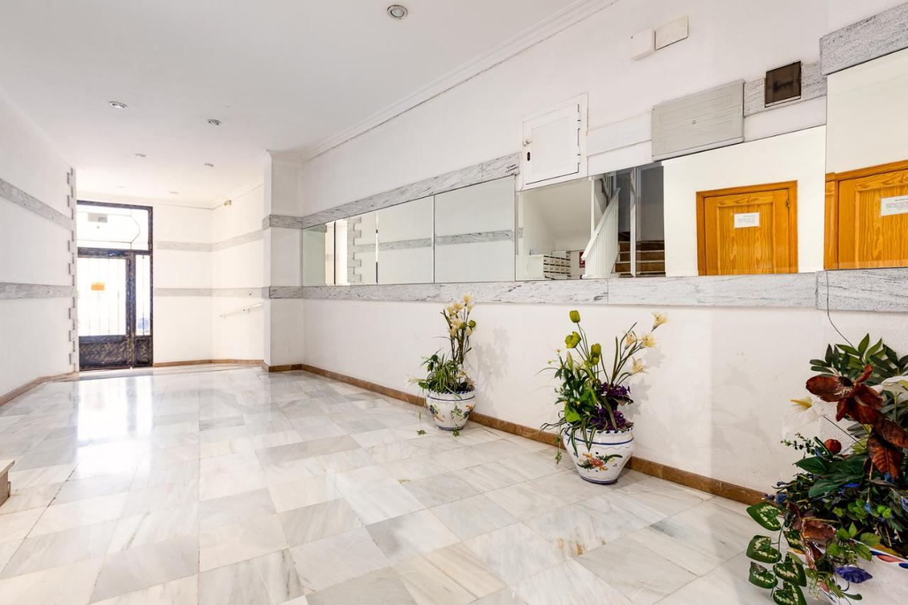 Apartament Caballero De Rodas Торевьиа Экстерьер фото